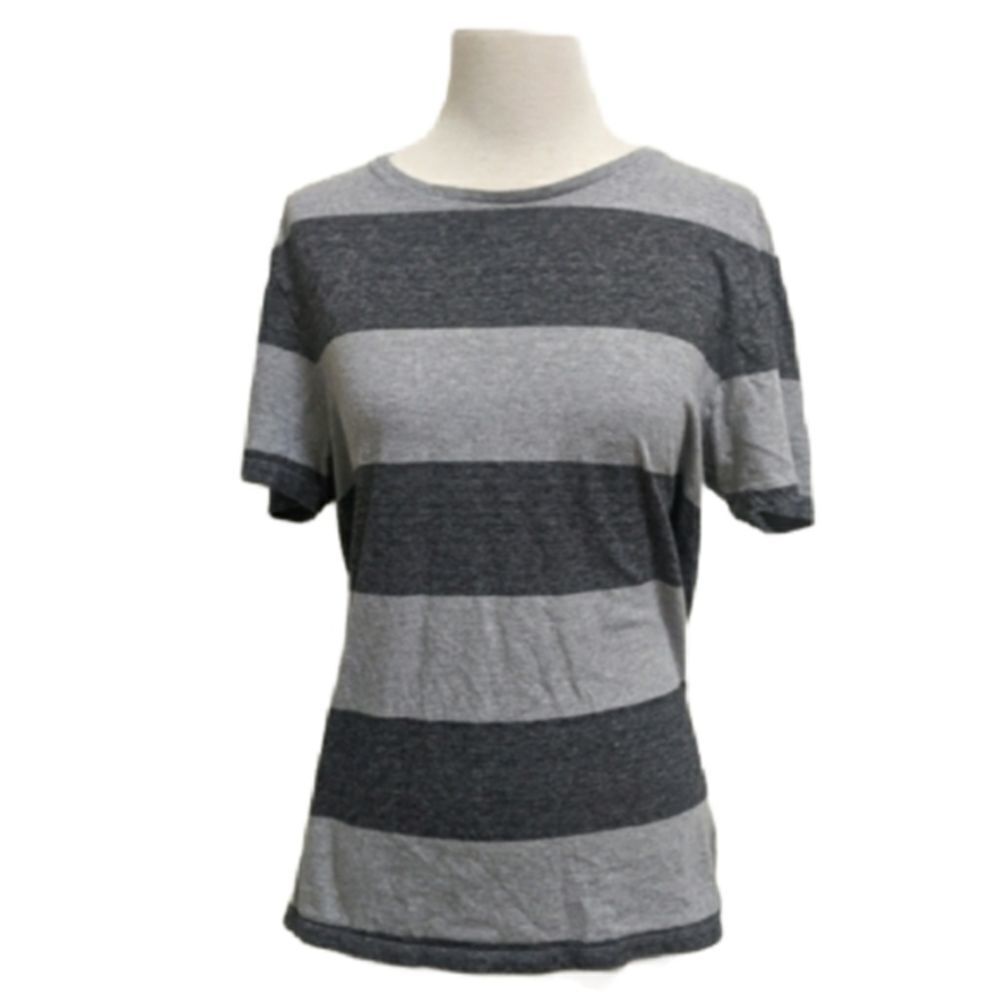 3FOR$20 old navy size small shirt